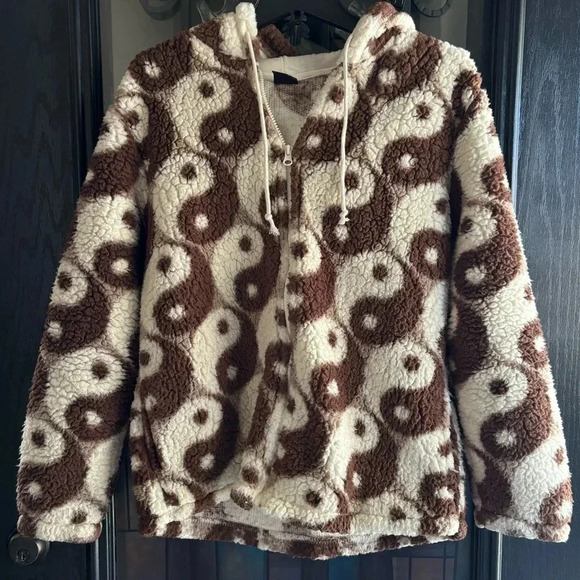 PacSun Jackets & Blazers - ying yang pacsun sherpa